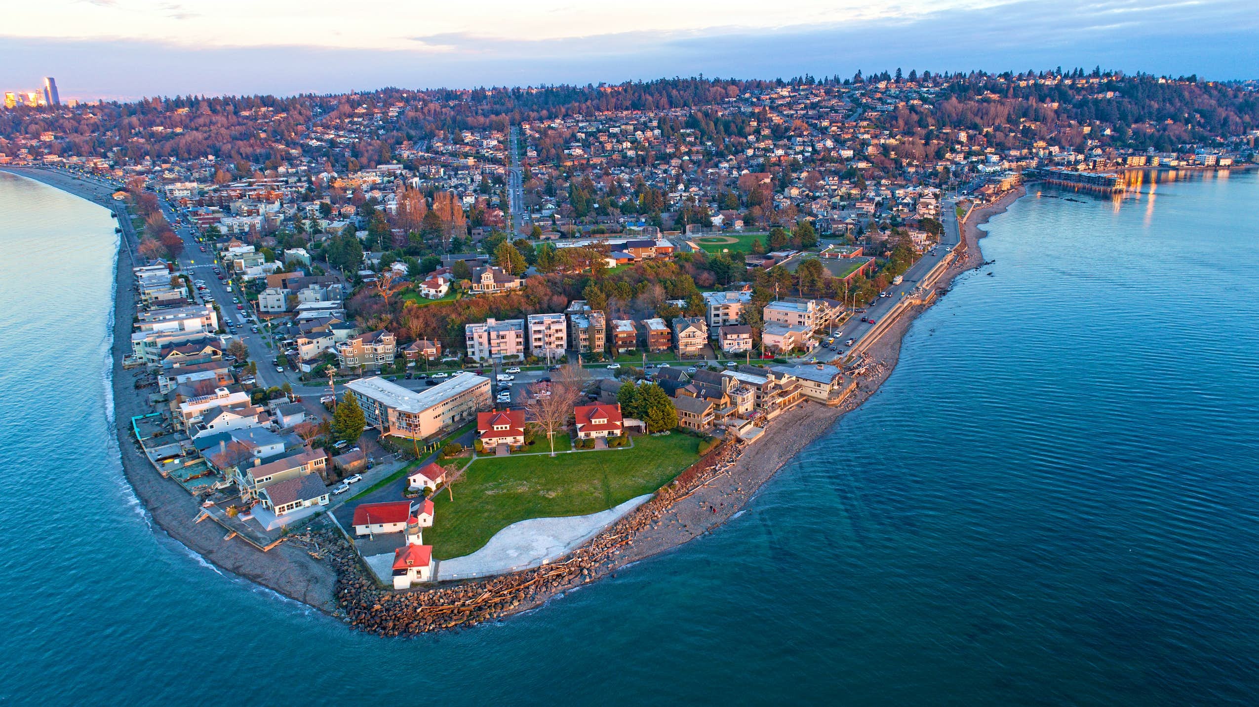 Our Favorite West Seattle Eats! Image