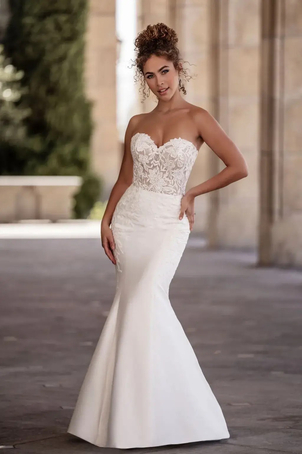   ALLURE BRIDALS #A1110
