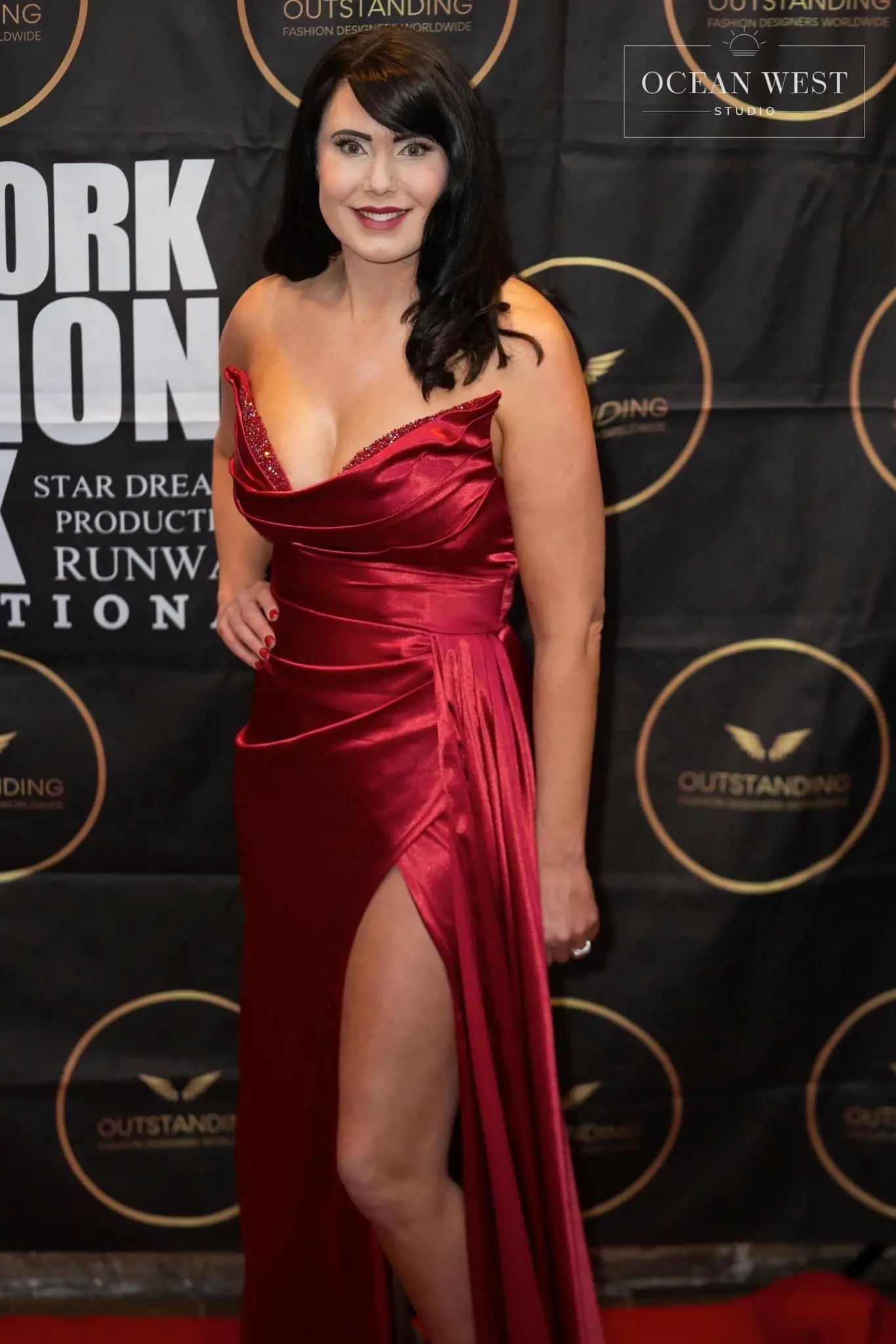 Gallery Image #slidesGrid0