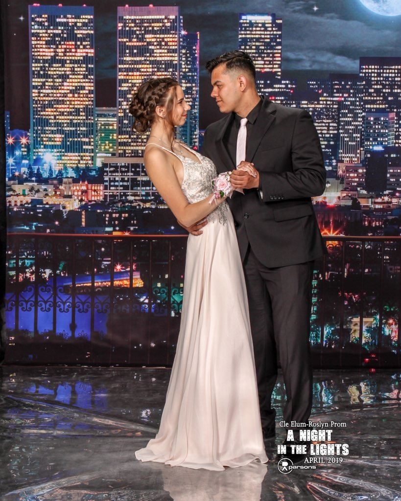 Gallery Image #slidesGrid85