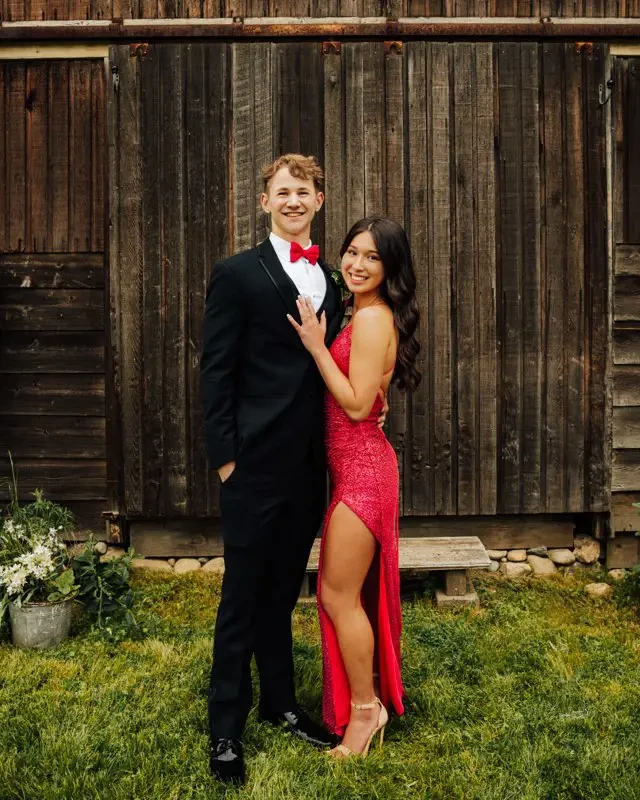 Gallery Image #slidesGrid28