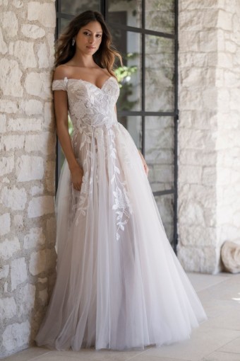 Allure Romance #R3603 #7 Ivory thumbnail