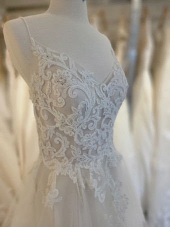 Beloved by Casablanca #BL219-QC4395821 Sweet #3 Light Champagne/Candlelight/Ivory thumbnail