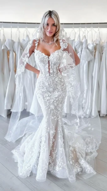 La Premiere White #2630 Alina #0 default thumbnail