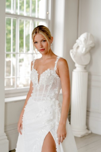 La Premiere White #LPW20004 Addison #1 Ivory/Ivory/Ivory/Nude thumbnail