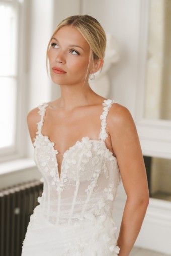 La Premiere White #LPW20004 Addison #3 Ivory/Ivory/Ivory/Nude thumbnail