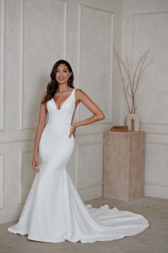 Serene by Madi Lane #SR2444 Flynn - EVENT DRESS #0 Ivory thumbnail