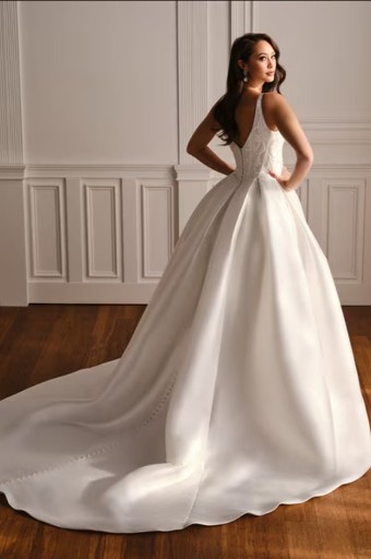 Samila Collection Viola #1 Ivory thumbnail