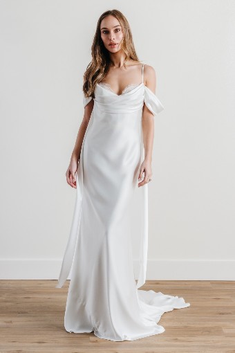 Locket #15218 Cam - LOANER #1 Ivory/Nude thumbnail